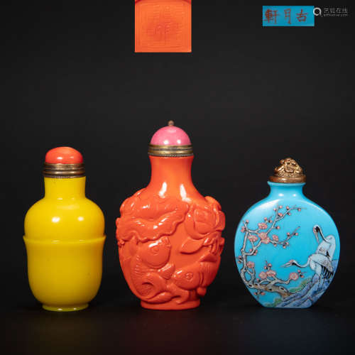 A GROUP OF CHINESE SNUFF BOTTLES, QING DYNASTY