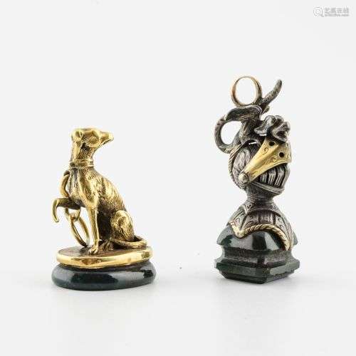 Lot comprenant : Cachet en or jaune (750) figura…