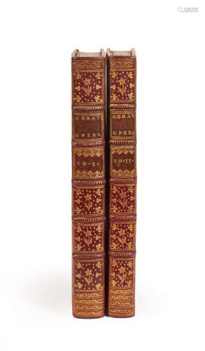 HORACE. Opera. Londres, John Pine, 1733-1737 ; 2 volumes gra...