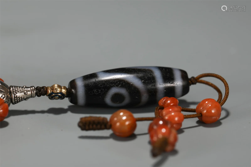 A CARVED GEM BEADS PRAYER BEADS