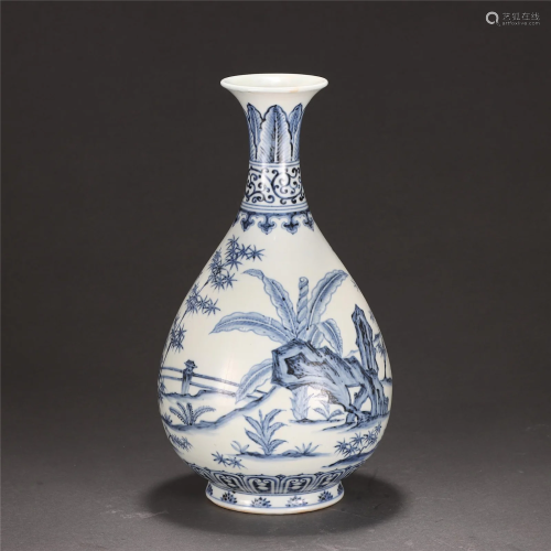 A BLUE AND WHITE VASE YUHUCHUNPING