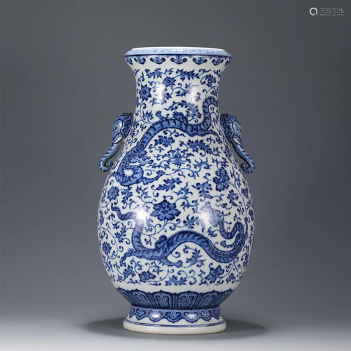 A BLUE AND WHITE CHILONG VASE