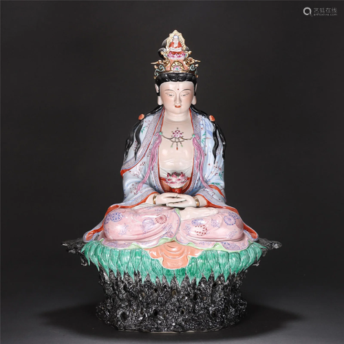 A FAMILLE ROSE SEATED AVALOKITESVARA