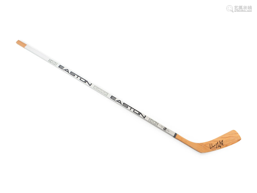 A Wayne Gretzky Signed Autograph Easton Aluminum Hockey