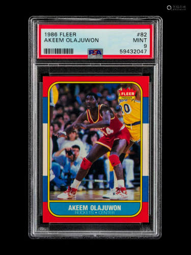 A 1986 Fleer Akeem Olajuwon Rookie Basketball Card No.