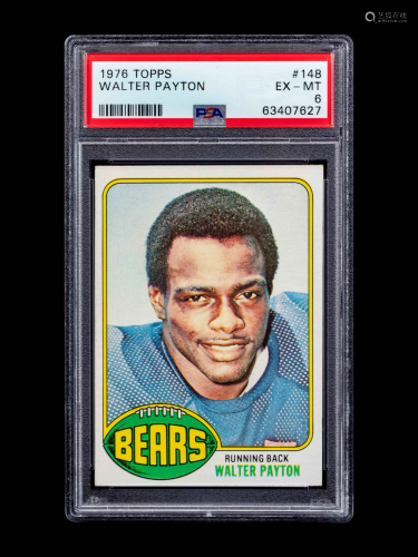 A 1976 Topps Walter Payton Rookie Football Card No. 148