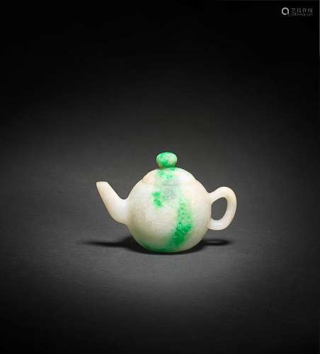 A RARE SMALL JADEITE WINE-POT AND COVER