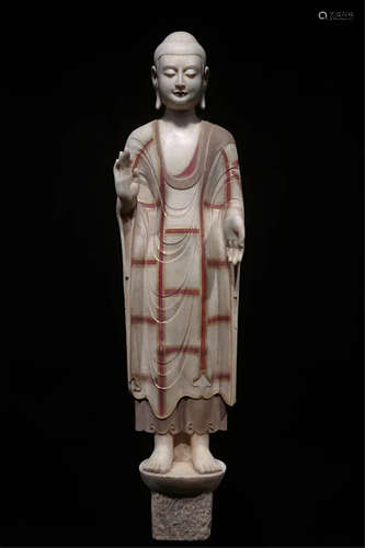 A CHINESE VINTAGE SHAKYAMUNI BUDDHA STONE STATUE