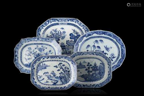 Five blue and white porcelain dishes (defects) China, India ...