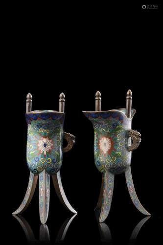 A pair of "Jue" cloisonnÃ© vases China, Republic p...