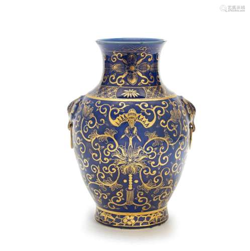 A GILT-DECORATED BLUE-GROUND BALUSTER VASE, HU