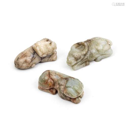 A GROUP OF THREE JADE ANIMAL CARVINGS