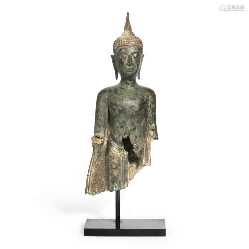 A BRONZE FIGURE OF BUDDHA