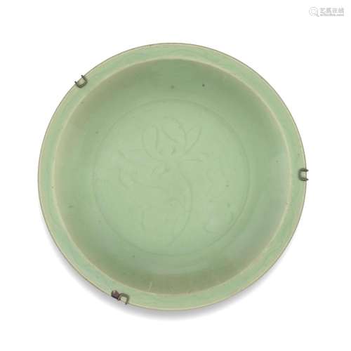 A LONGQUAN CELADON-GLAZED 'LOTUS' DISH