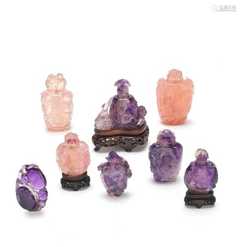 A TOURMALINE, FOUR AMETHYST AND TWO ROSE-QUARTZ SNUFF BOTTLE...