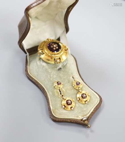 A cased continental Victorian style yellow metal, amethyst p...