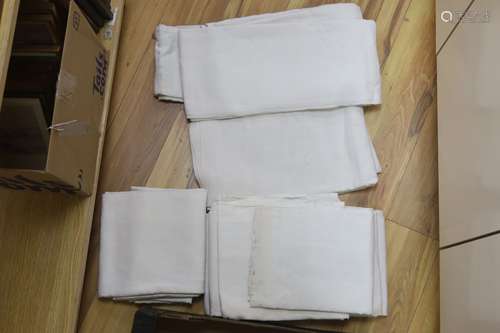 Six French provincial linen sheets