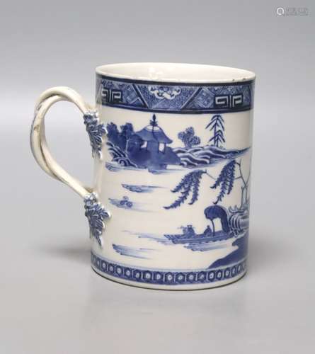 A late 18th century Chinese export blue and white cylindrica...