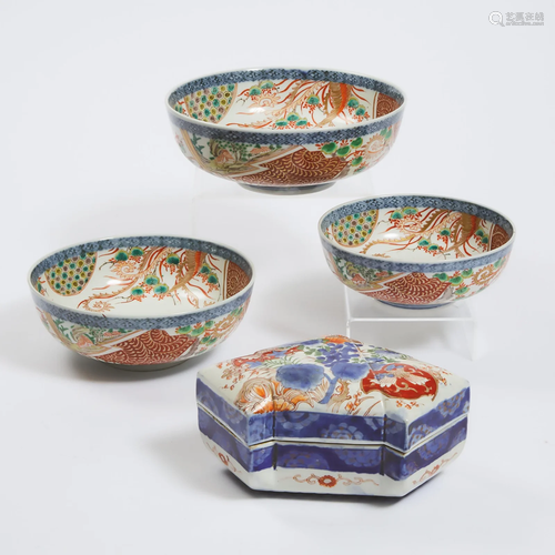 A Set of Three Imari Porcelain Nesting Bowls, Together