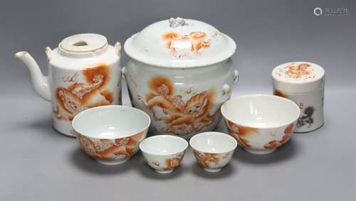 A group of 19th century Chinese porcelain table ware, painte...