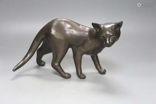 A Tom Merrifield bronze cat, signed and numbered 7/95, 28cm ...