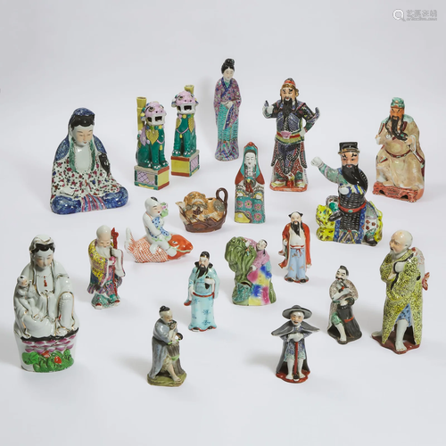 A Group of Nineteen Chinese Famille Rose Porcelain