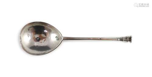 A James I / Charles I West Country seal top silver spoon, po...