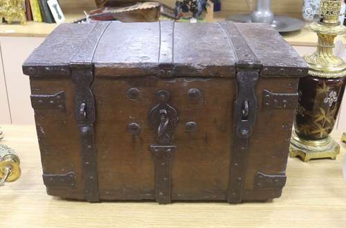 A 17th/18th century iron bound oak strong box, 60cm wide, 36...