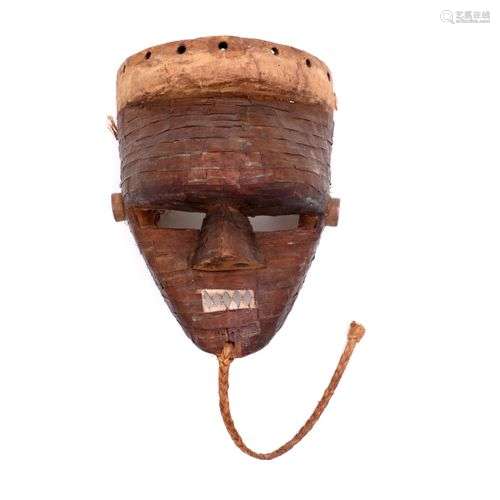 A SALAMPASU MASK