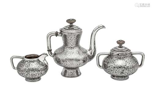 An Alexander III late 19th century Russian 84 zolotnik silve...