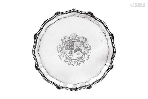 A Victorian sterling silver waiter or small salver, London 1...