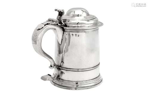 A rare George I provincial sterling silver tankard, Newcastl...