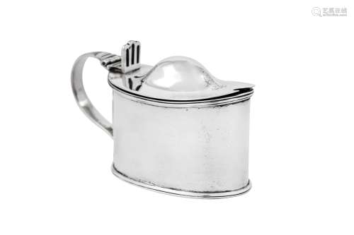 A Victorian sterling silver mustard pot, London 1889 by Chil...