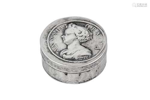 A Queen Anne silver commemorative patch box, London circa 17...