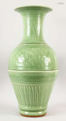 A VERY GOOD LARGE CHINESE CELADON VASE, with panels of flowe...