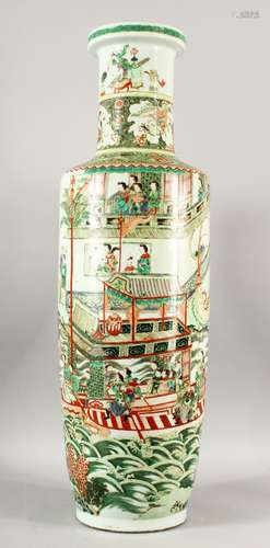 A VERY GOOD LARGE CHINESE FAMILLE VERTE TALL SLENDER VASE, w...