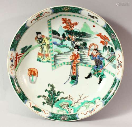 A CHINESE FAMILLE VERTE PORCELAIN DISH, the centre painted w...