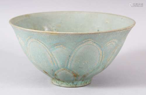 A CHINESE CELADON BOWL, POSSIBLY 19TH CENTURY, with moulded ...