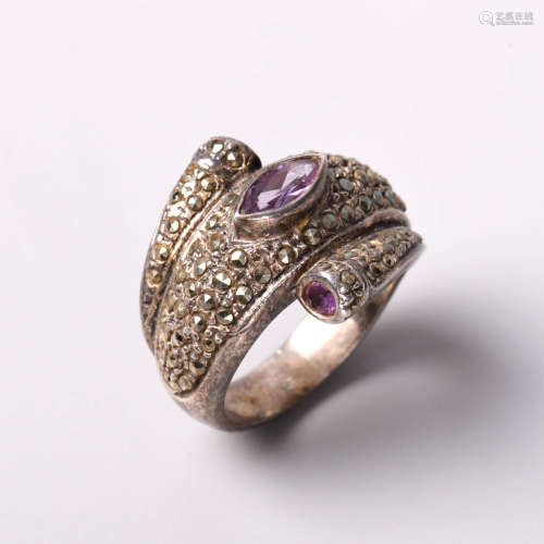 銀鑲紫水晶戒指