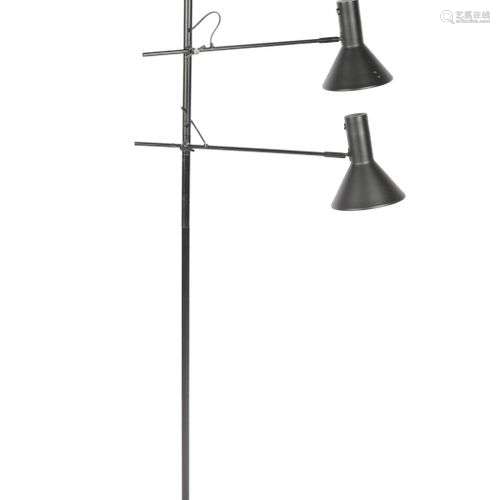 Lampadaire en métal noir, trois spots orientables, modèle Sk...