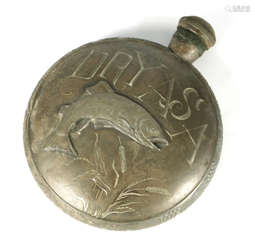 A LATE 19TH CENTURY NOVELTY PEWTER HIP FLASK OF FIS…