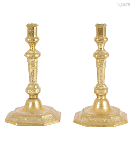A PAIR OF 18TH CENTURY FRENCH ENGRAVED BRASS