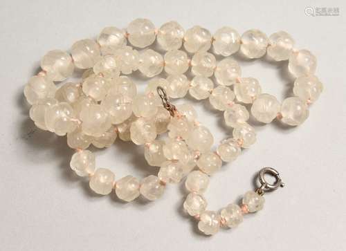 A CHINESE QUARTZ NECKLACE