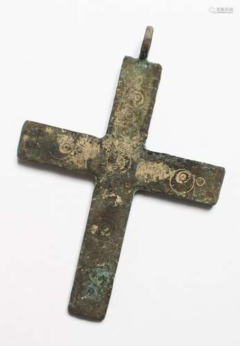 A LARGE ROMAN IRON CROSS 5.5ins long