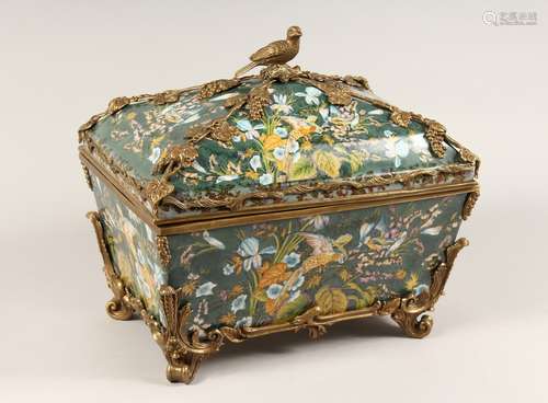 A LARGE, DECORATIVE PORCELAIN AND ORMOLU MOUNTED CASKET AND ...