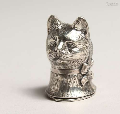 A SILVER NOVELTY CAT'S HEAD VESTA