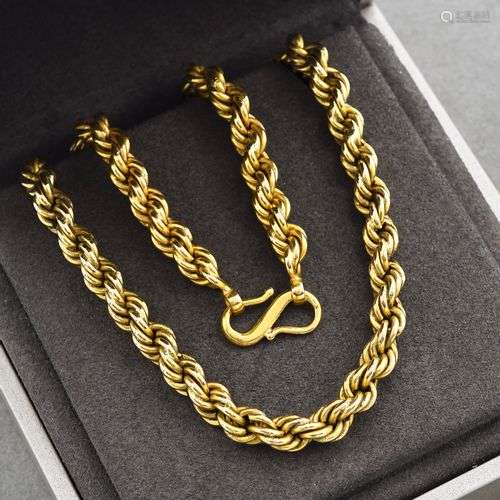 Important collier en or jaune 18K 750 millièmes à maille tor...