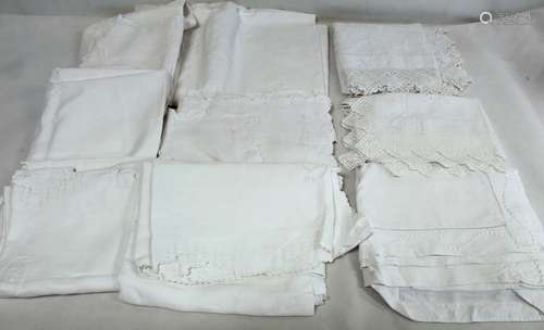 Small quantity of Victorian and later linen including lace a...