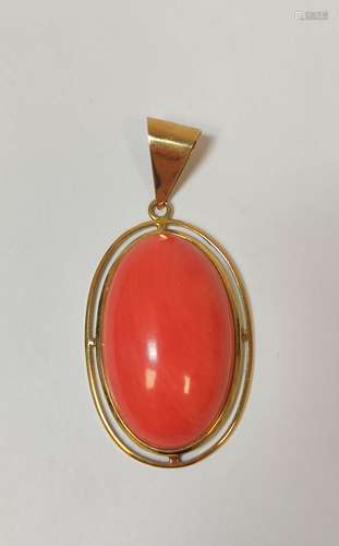 Coral pendant with coral, in gold '.750'.