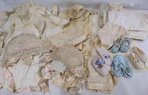 Small quantity of antique baby's clothes including lace and ...